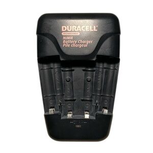 Duracell Rechargeable NiMH Model CEF14N Class 2 Battery Recharger. Wall plug in.
